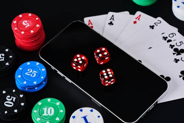 Gameplay interface and targeting Fishing game interface with animated targets